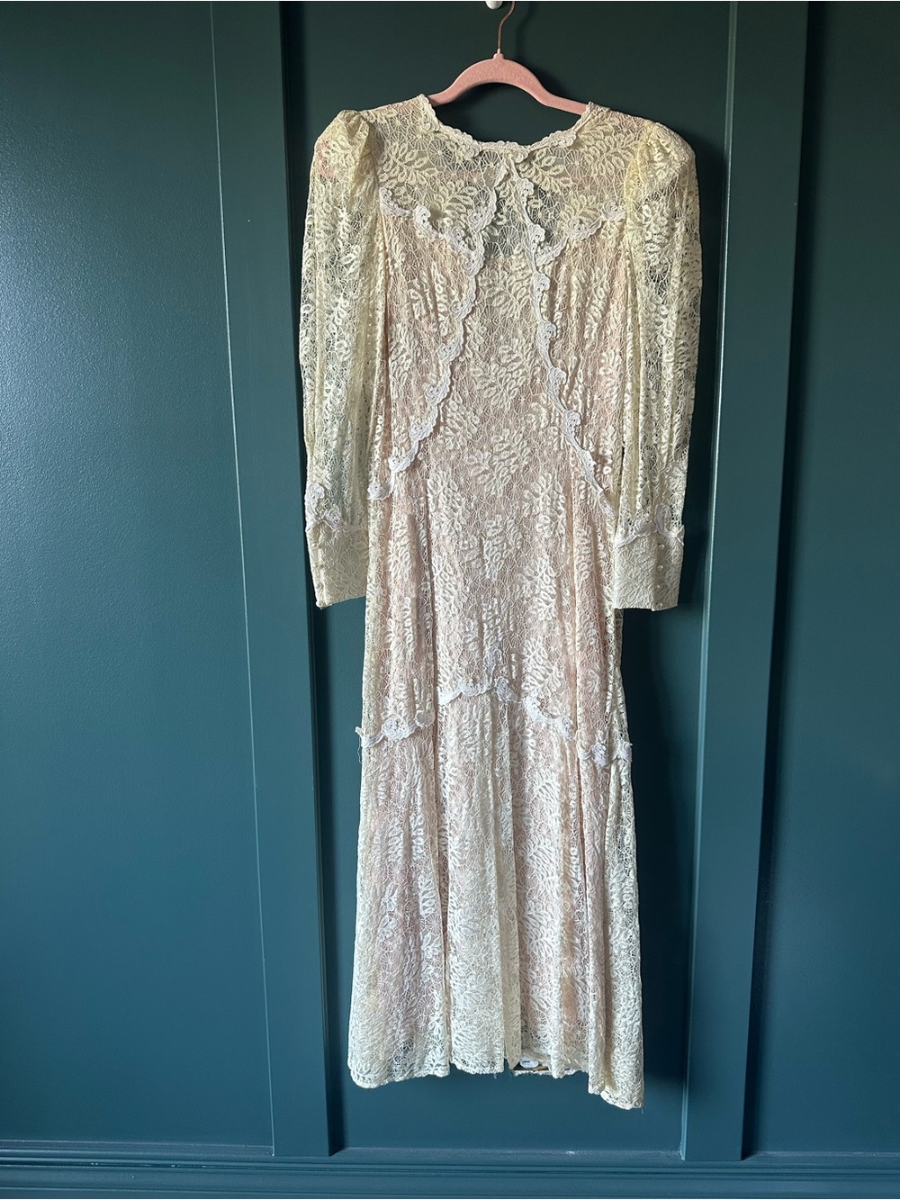 Cachet Cream Lace Long-Sleeve Maxi Dress